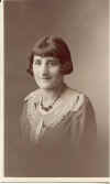 mum 21.jpg (10819 bytes)